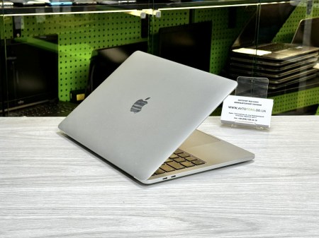 MacBook Pro A2338 2022 Touchbar 3